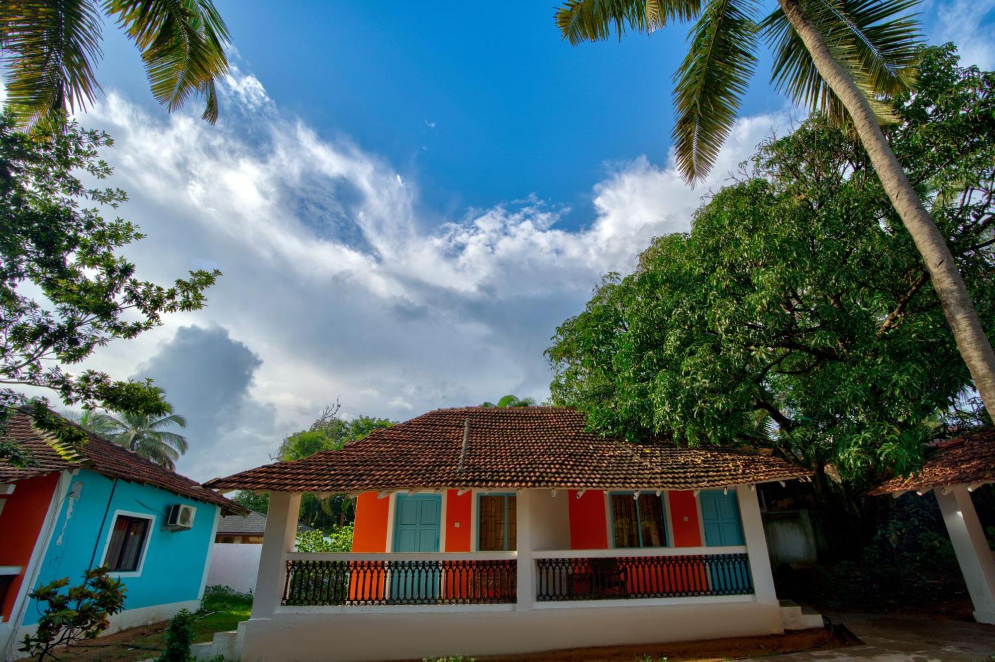 Papilio Beach Front Cottages-Tbv Baga Eksteriør billede