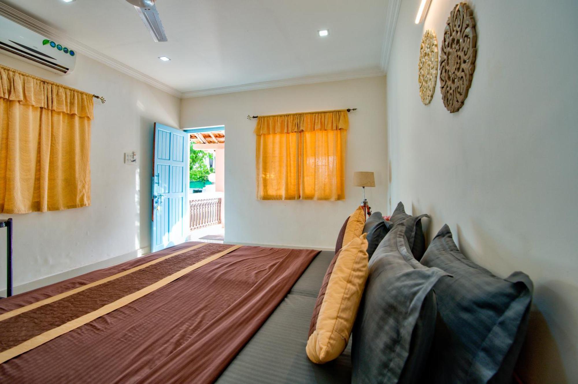 Papilio Beach Front Cottages-Tbv Baga Eksteriør billede