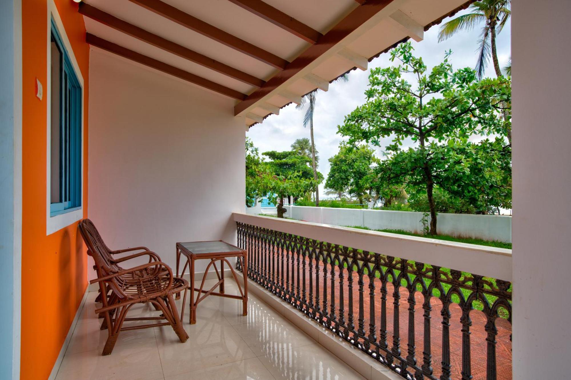 Papilio Beach Front Cottages-Tbv Baga Eksteriør billede